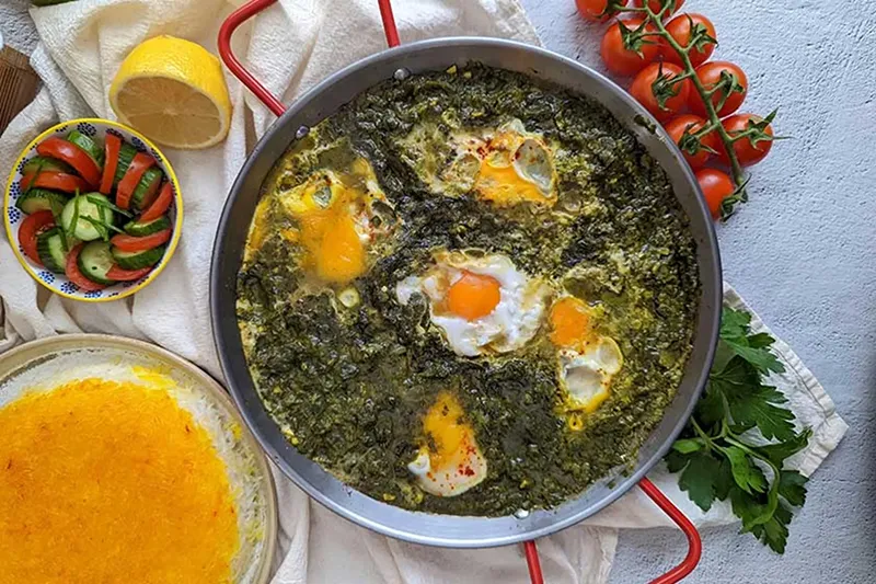 طرز تهیه خورشت ترشه تره گیلان طرز تهیه خورشت ترشه تره گیلان